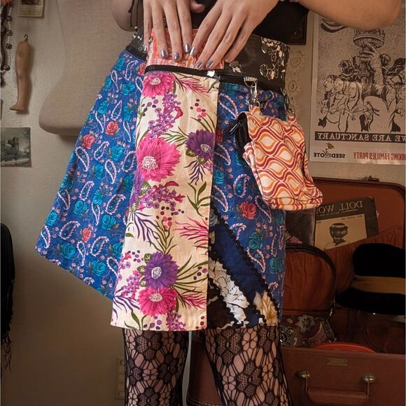 Zand Amsterdam Dresses & Skirts - Zand Amsterdam Reversible Wrap Mini Skirt Women's One Size Paisley Floral
